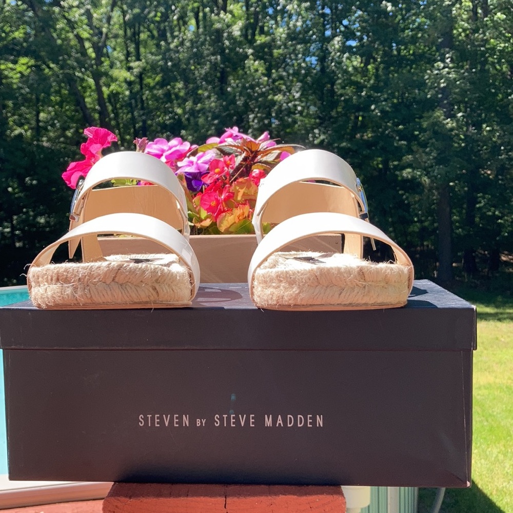 Steven by Steve Madden Cinny Sandals - Picture 2 of 8